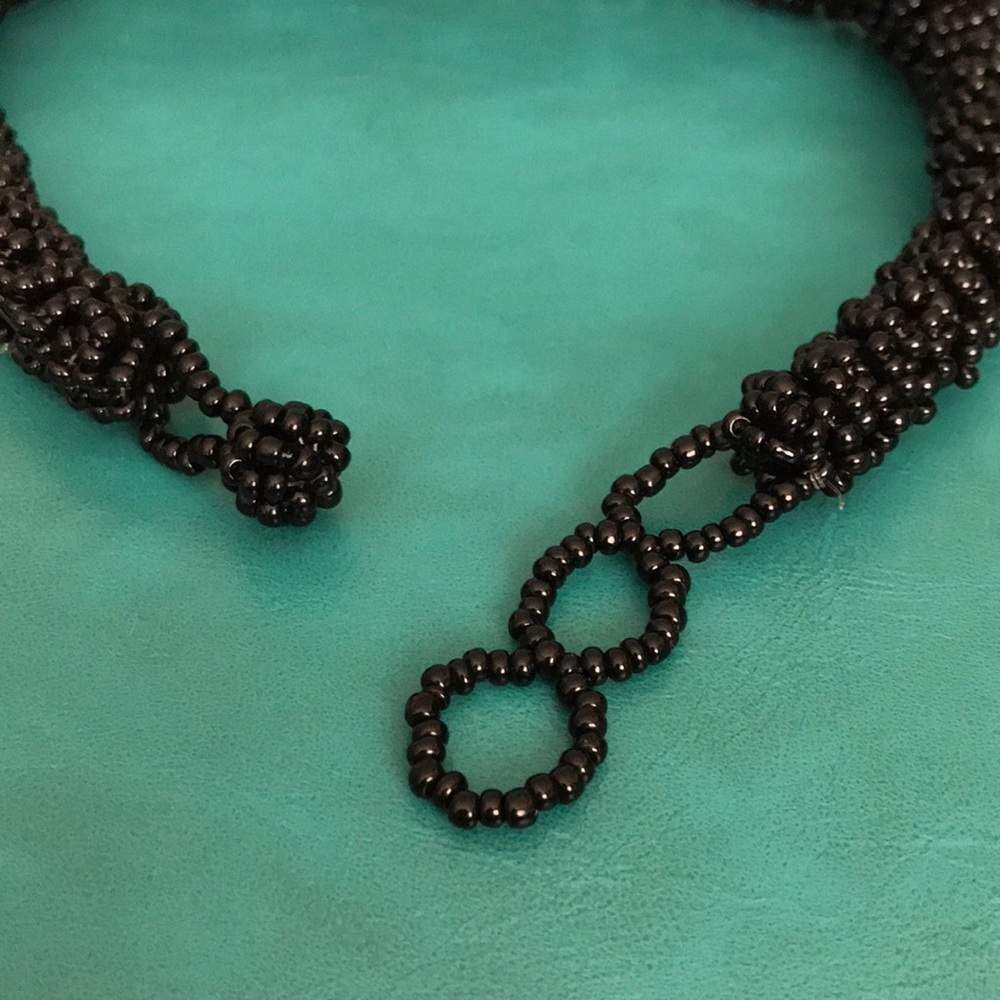 Mod chunky beaded statement choker - Picture 4 of 4